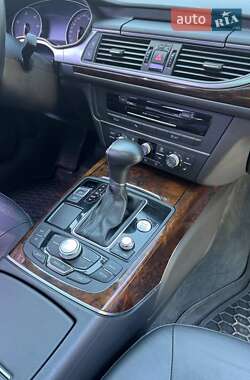 Седан Audi A6 2013 в 
