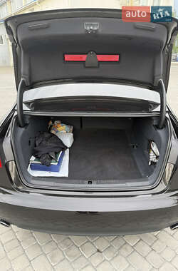 Седан Audi A6 2013 в 