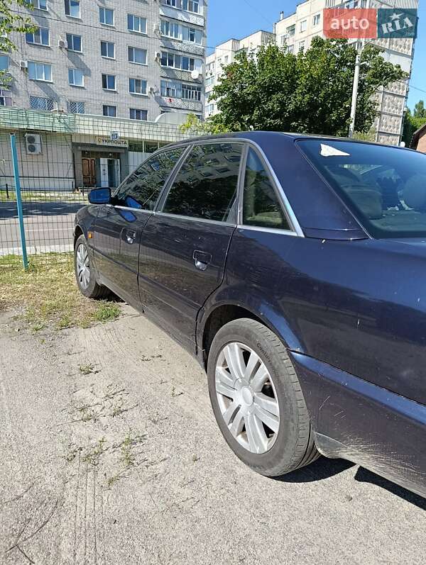 Седан Audi A6 1997 в Кременчуге