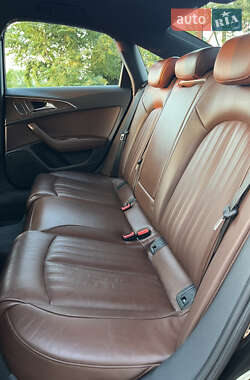Седан Audi A6 2015 в 