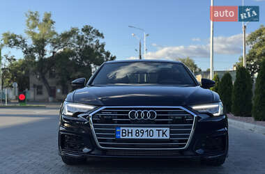 Седан Audi A6 2019 в 