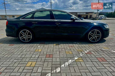Седан Audi A6 2015 в 