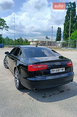 Седан Audi A6 2013 в 