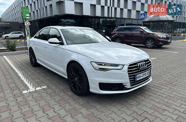 Седан Audi A6 2016 в 