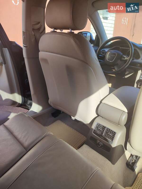 Седан Audi A6 2011 в Киеве
