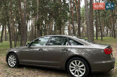 Седан Audi A6 2013 в 