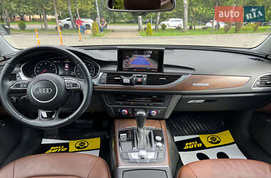 Седан Audi A6 2015 в 