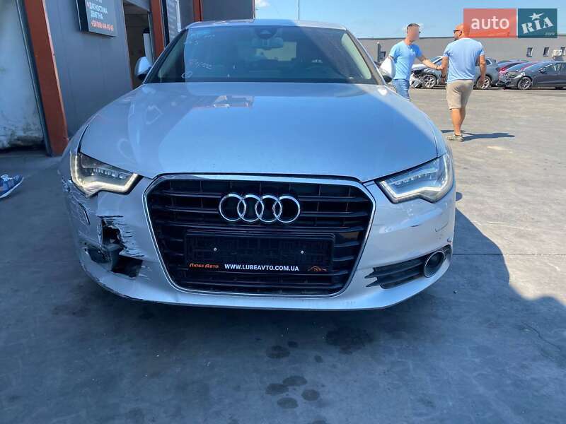 Седан Audi A6 2014 в Львове