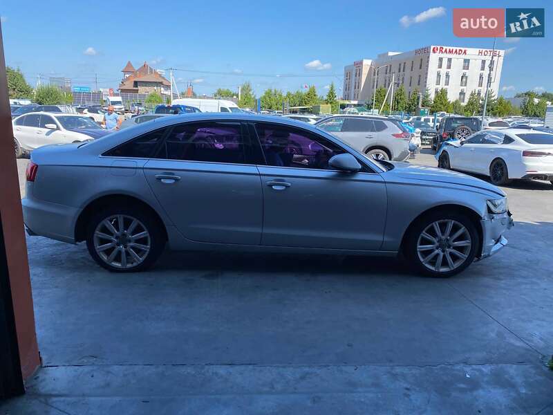Седан Audi A6 2014 в Львове