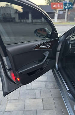 Седан Audi A6 2014 в 