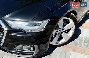 Седан Audi A6 2018 в 