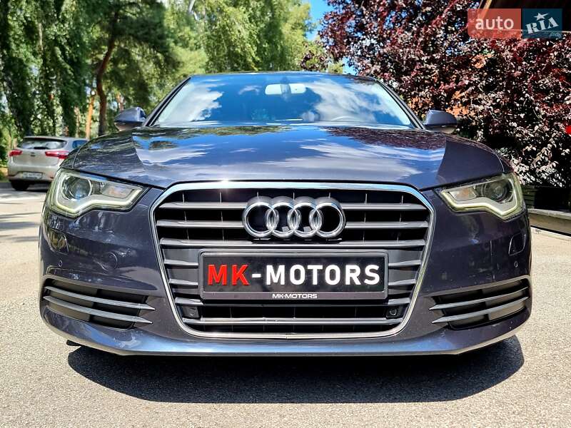 Седан Audi A6 2012 в Киеве