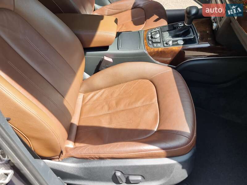 Седан Audi A6 2012 в Киеве