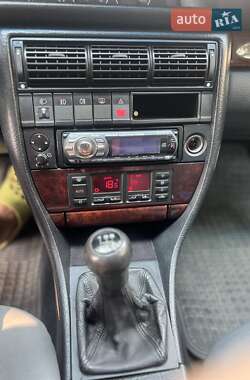 Универсал Audi A6 1995 в 