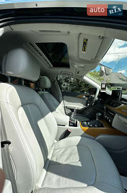 Седан Audi A6 2012 в 