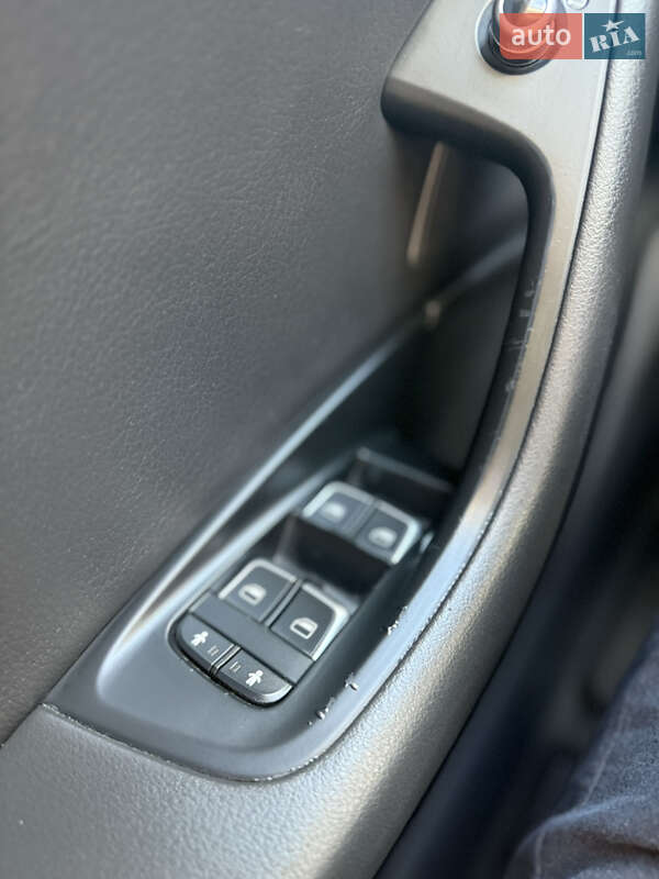 Седан Audi A6 2013 в Києві