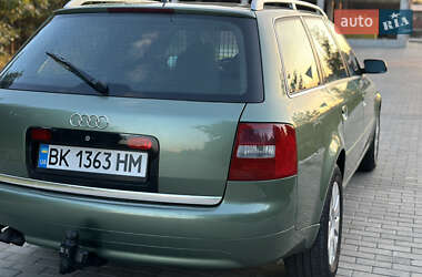 Универсал Audi A6 2001 в 