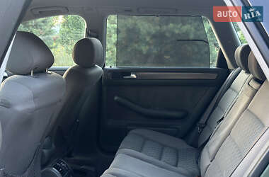 Универсал Audi A6 2001 в 