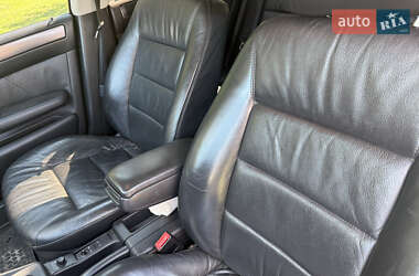 Универсал Audi A6 2003 в 
