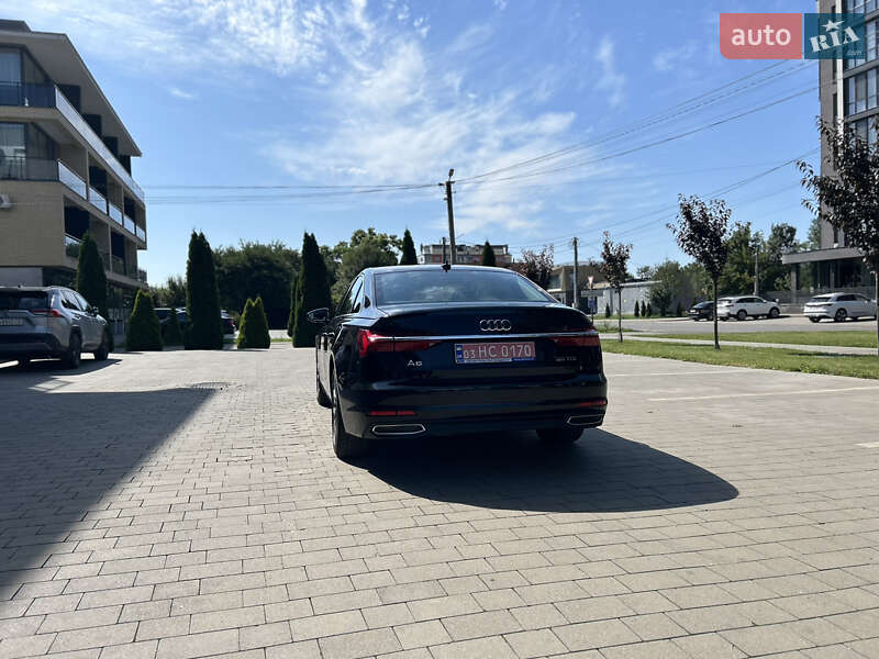 Седан Audi A6 2021 в Чопе