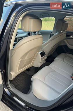Седан Audi A6 2014 в 