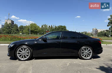 Седан Audi A6 2018 в 