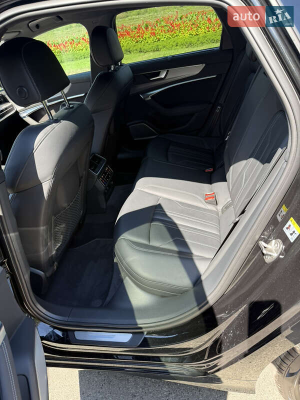 Седан Audi A6 2018 в Киеве