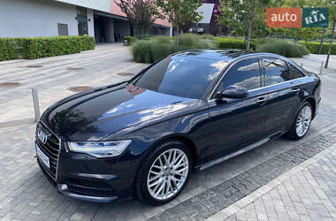 Седан Audi A6 2018 в 
