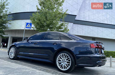Седан Audi A6 2018 в 