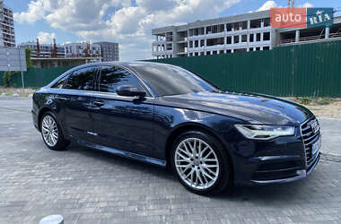 Седан Audi A6 2018 в 
