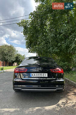 Седан Audi A6 2015 в 
