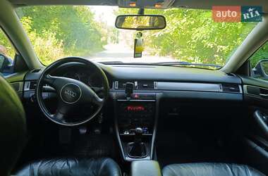 Седан Audi A6 2002 в 