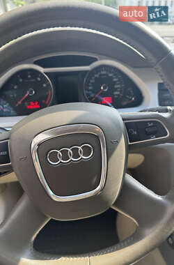 Седан Audi A6 2010 в 
