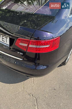 Седан Audi A6 2010 в 