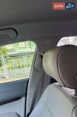 Седан Audi A6 2010 в 
