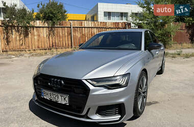 Седан Audi A6 2019 в 