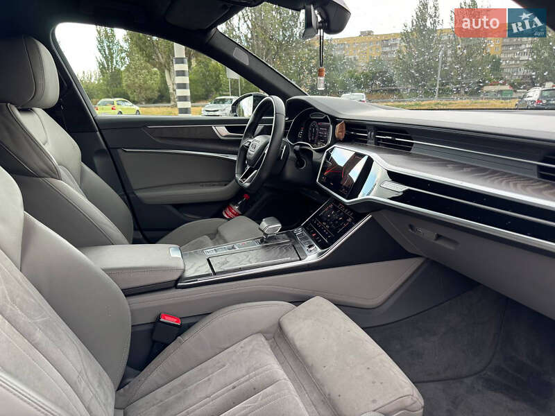 Седан Audi A6 2019 в Днепре