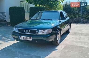 Седан Audi A6 1995 в Горохове