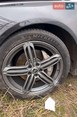 Седан Audi A6 2013 в 