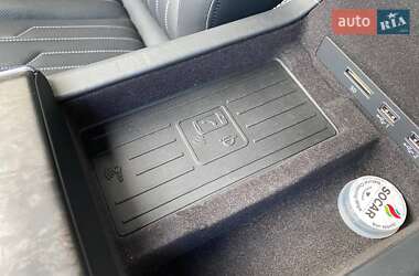 Седан Audi A6 2019 в 