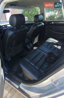 Универсал Audi A6 2003 в 
