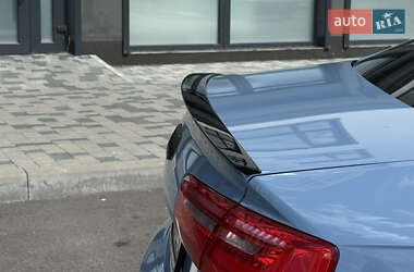 Седан Audi A6 2013 в 