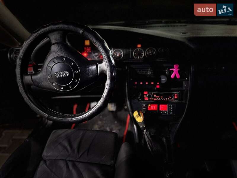 Седан Audi A6 1996 в Харькове