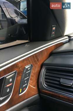 Седан Audi A6 2012 в 