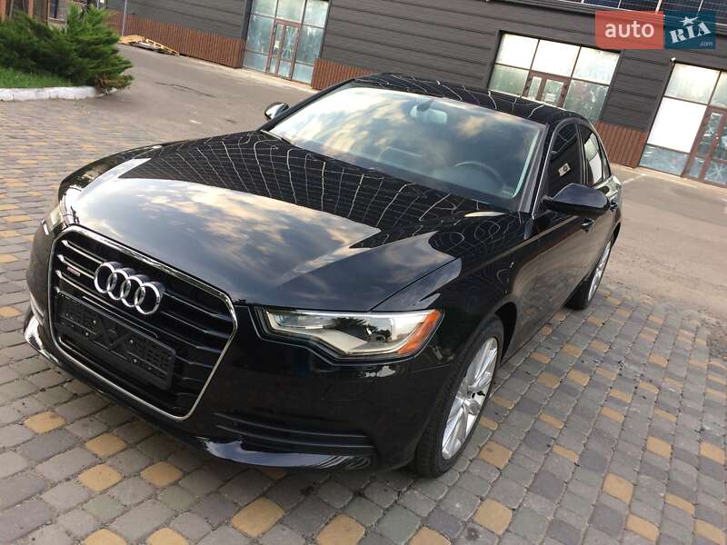 Седан Audi A6 2012 в Луцке