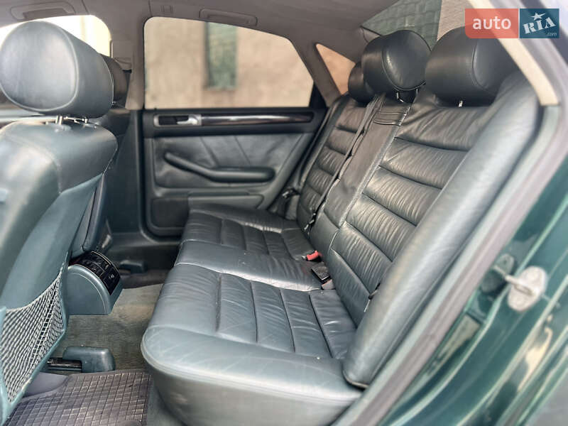 Седан Audi A6 2001 в Межгорье