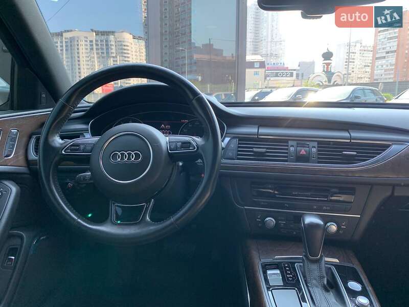 Седан Audi A6 2016 в Киеве