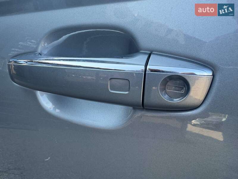 Седан Audi A6 2016 в Киеве