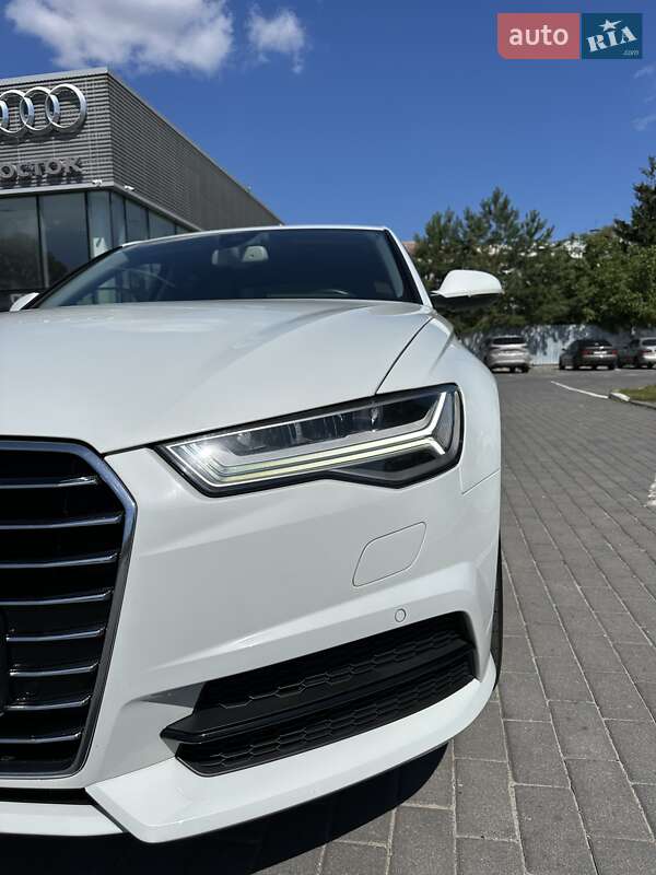 Седан Audi A6 2016 в Киеве