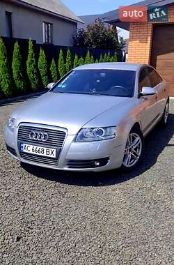 Седан Audi A6 2004 в 